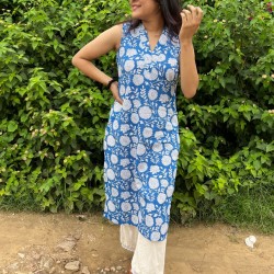 BLUE FLOWER MOTIF LONG STRAIGHT KURTI