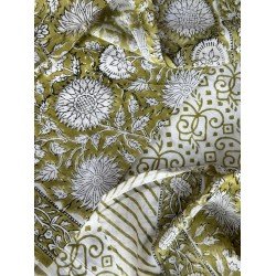 MEHNDI FLORAL COTTON SUIT SET