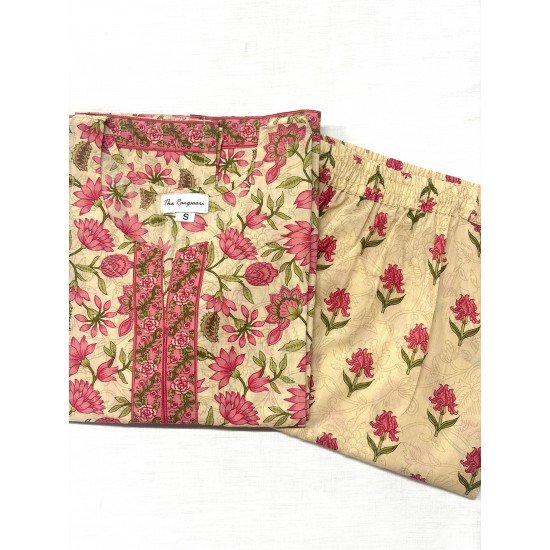 PINK FLORAL BOOTA KURTA BOTTOM SET
