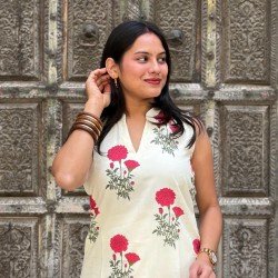RED FLOWER BOOTA LONG STRAIGHT KURTI