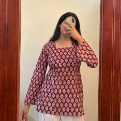 MAROON MOTIF HANDBLOCK SHORT STRAIGHT KURTI