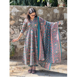 GREEN AND BLUE TURQUOISE FLORALS GHER KURTA SET 