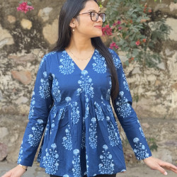 INDIGO BIG MOTIF CLAIRE TOP