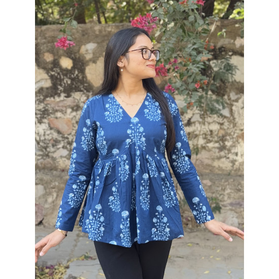 INDIGO BIG MOTIF CLAIRE TOP