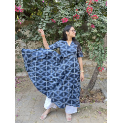 GEOMETRIC BOX MOTIF UMBRELLA GHER KURTI