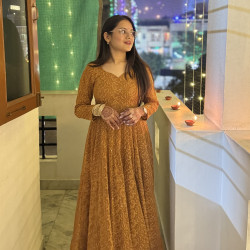 BROWN CHIKANKARI UMBRELLA GHER KURTI