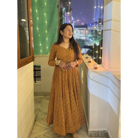 BROWN CHIKANKARI UMBRELLA GHER KURTI BROWN CHIKANKARI UMBRELLA GHER KURTI