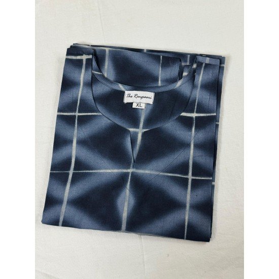 GEOMETRIC BOX MOTIF LONG STRAIGHT KURTI GEOMETRIC BOX MOTIF LONG STRAIGHT KURTI