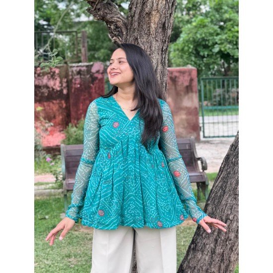 SEA GREEN BANDHANI GEORGETTE CLAIRE TOP SEA GREEN BANDHANI GEORGETTE CLAIRE TOP