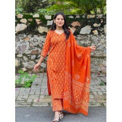 ORANGE MOTIFS SUIT SET 