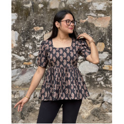 BLACK PAISLEY MOTIF ROSE TOP