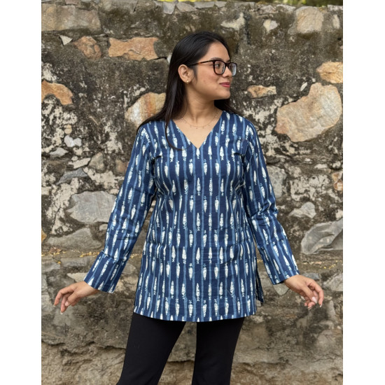 INDIGO MOTIFS  SHORT STRAIGHT KURTI