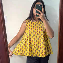 YELLOW LEAF MOTIF PRINCESS CUT TOP