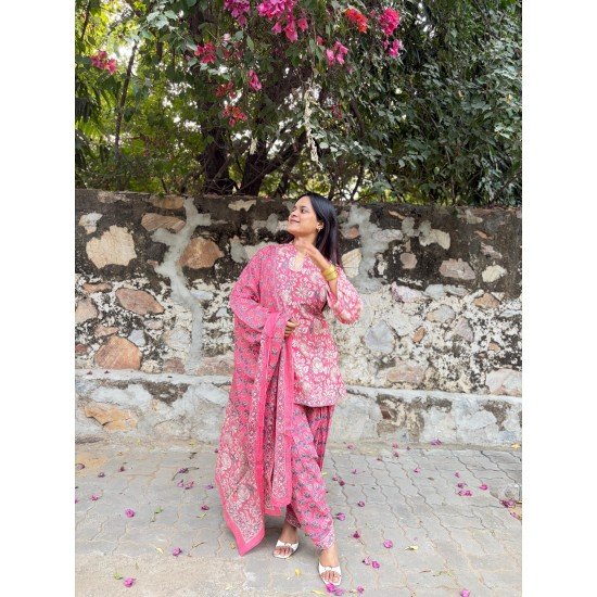 LIGHT PINK FLORAL MOTIF AFGHANI SET